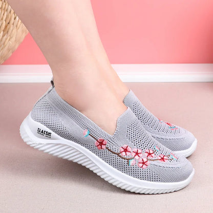 Women’s Breathable Embroidered Sneakers Casual Lightweight Soft Flat Shoes Non Slip Comfortable Walking Shoes